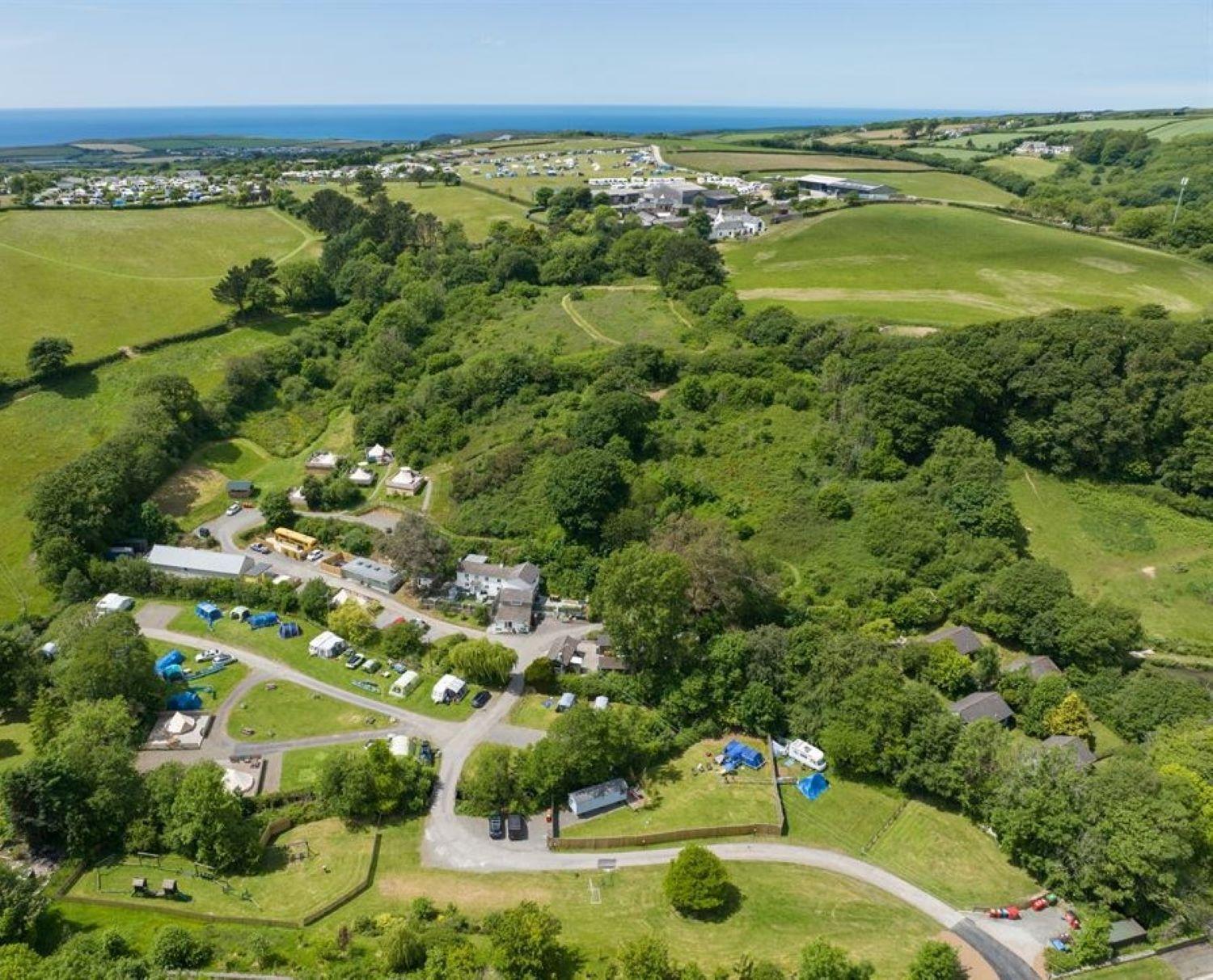 Willow Valley Glamping Bude Exterior photo