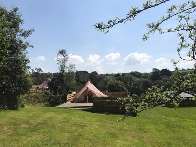 Willow Valley Glamping Bude Exterior photo